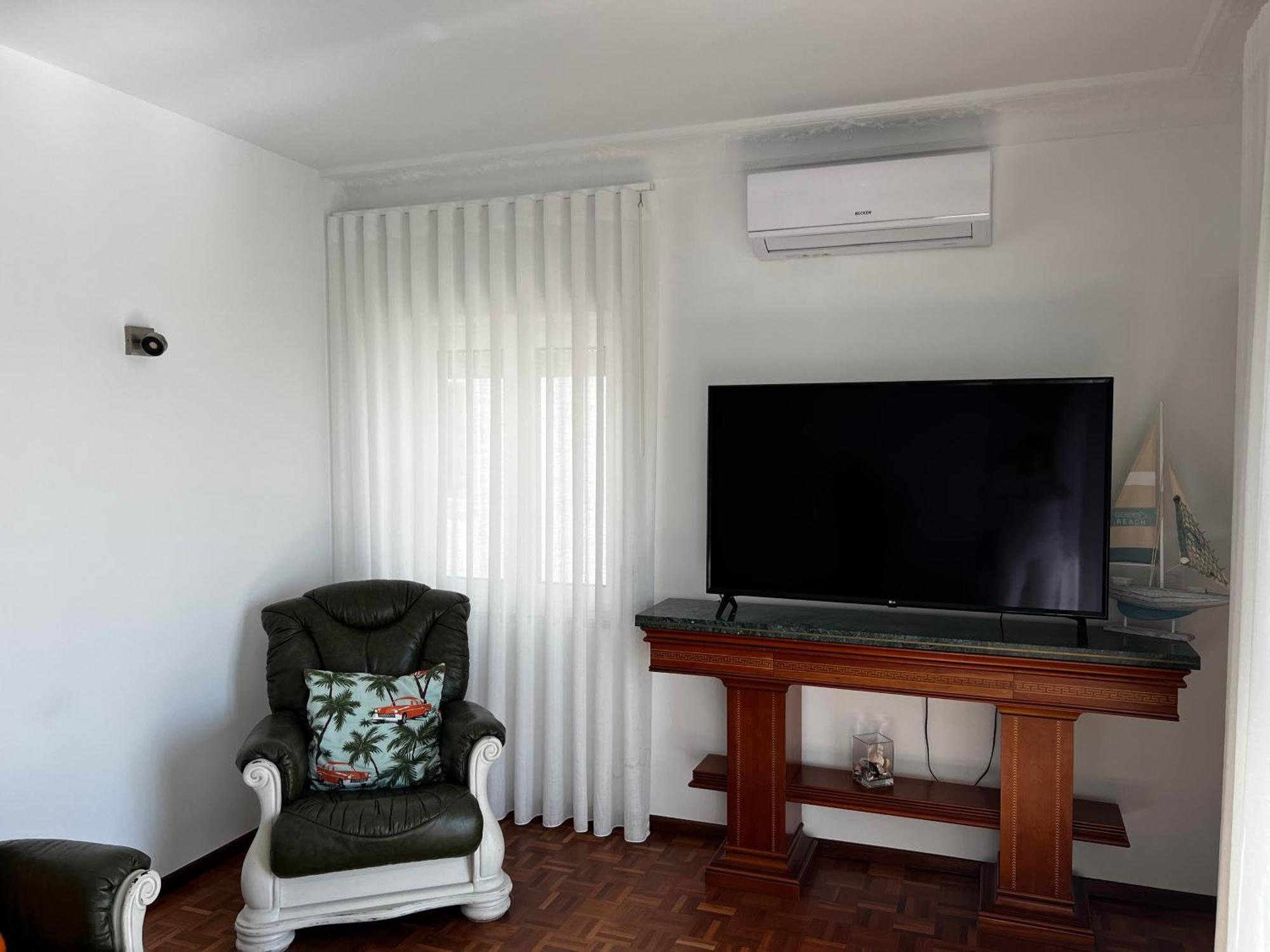 Flipflops Ocean View Apartment Nazare Exterior photo