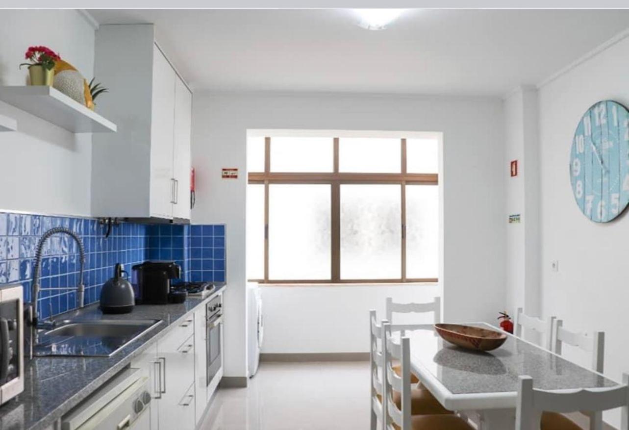 Flipflops Ocean View Apartment Nazare Exterior photo