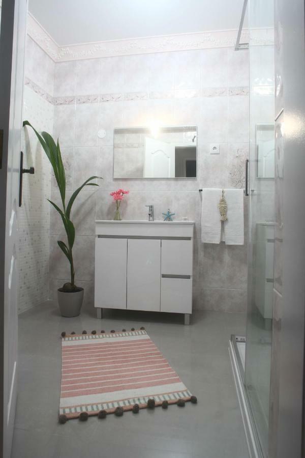 Flipflops Ocean View Apartment Nazare Exterior photo